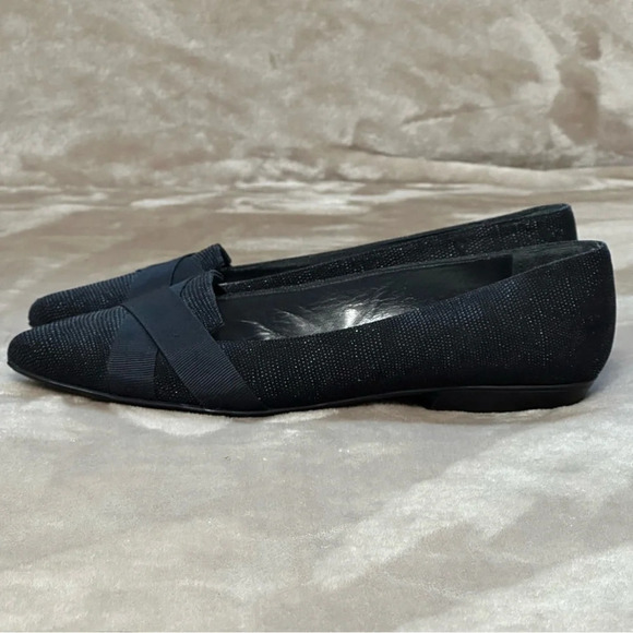 Stuart Weitzman Black Leather Flats Grosgrain Ribbon Black Studs Size 8.5 - Picture 3 of 10